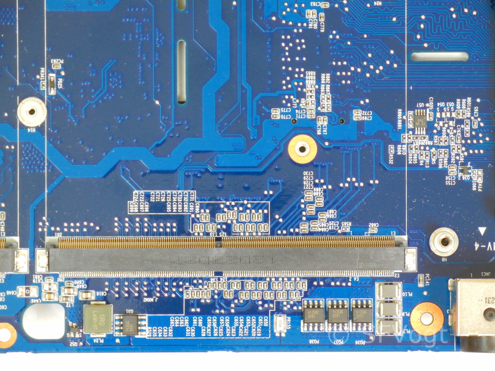 Mainboard05.jpg