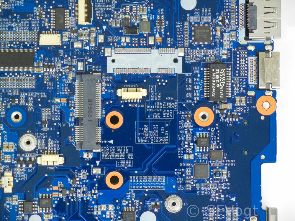 Mainboard16.jpg